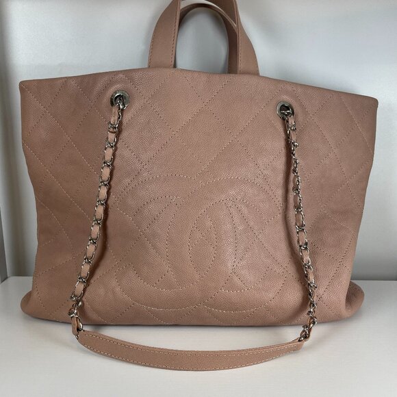 (POSHSHOW)Preowned Chanel Pink Caviar Chain Shopping Tote #PE81005 - Picture 1 of 3